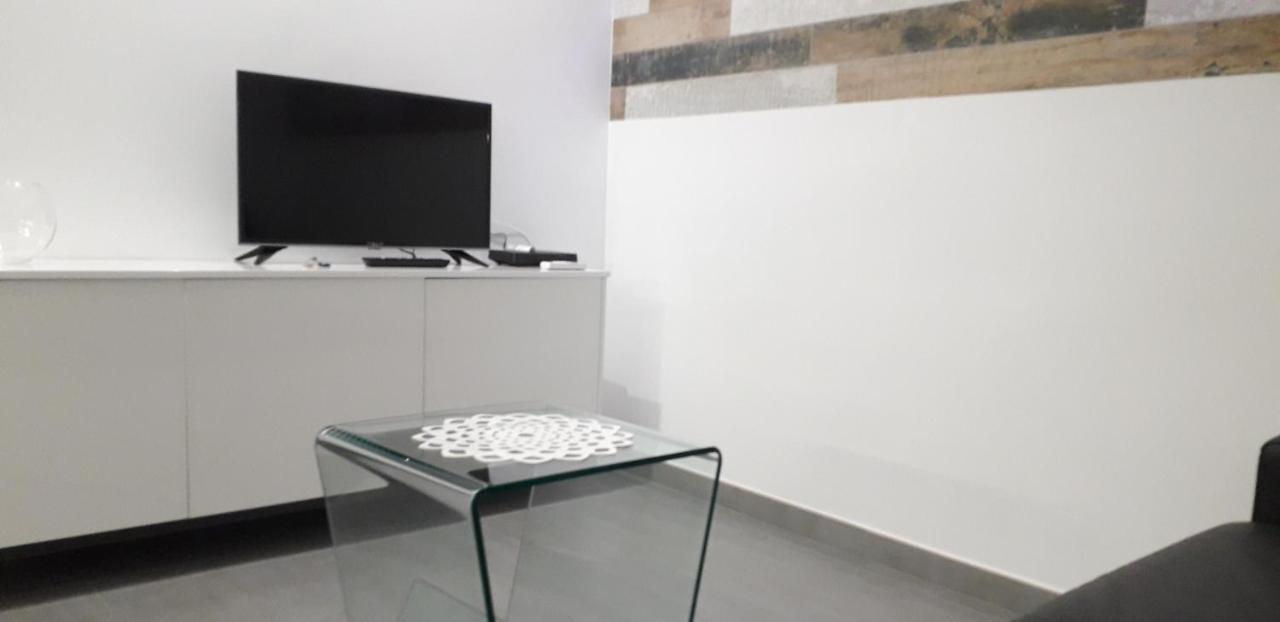 Ciudad De La Paz Apartman Madrid Kültér fotó